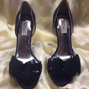 Badgley Mischka black heels